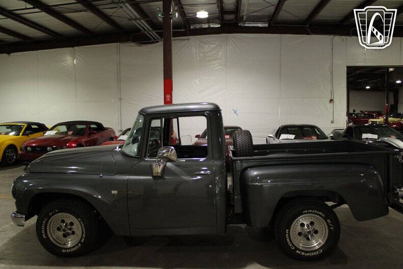 1965 International D-Series