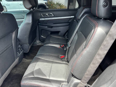 2016 Ford Explorer Sport