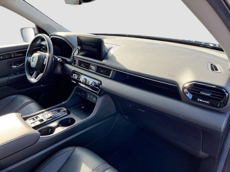 2025 Honda Pilot Touring