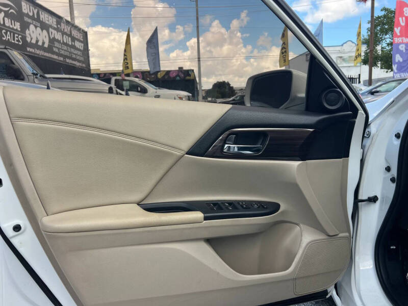 2017 Honda Accord EX w/Honda Sensing