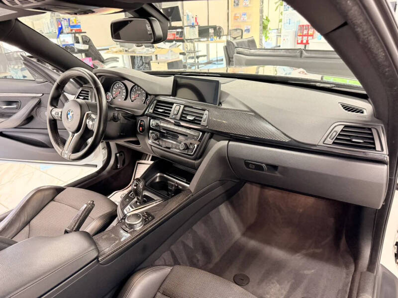 2015 BMW M4
