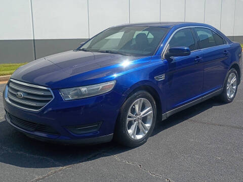 2013 Ford Taurus SEL
