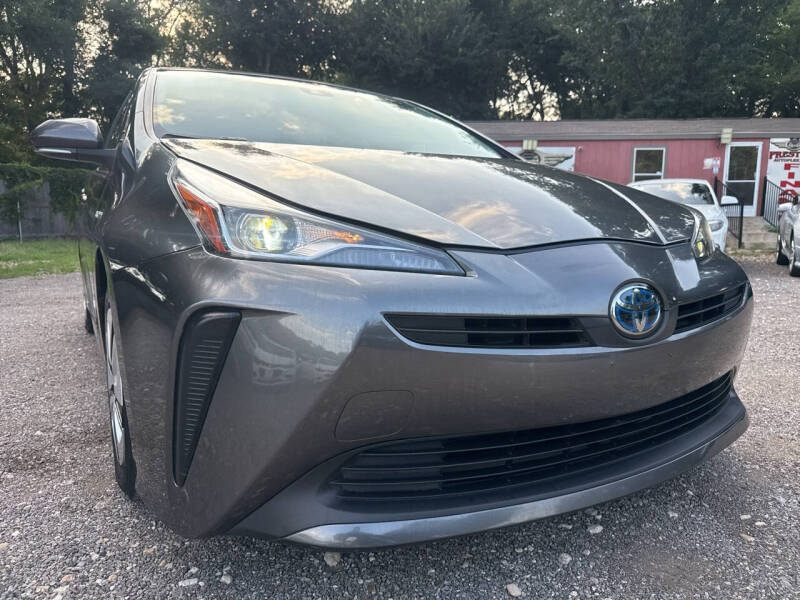 2020 Toyota Prius LE