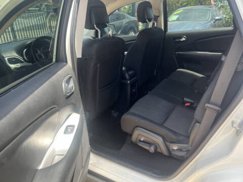2019 Dodge Journey SE