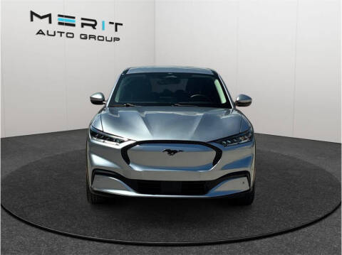 2022 Ford Mustang Mach-E Select