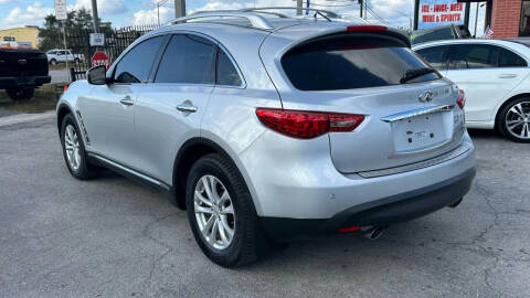 2012 Infiniti FX35