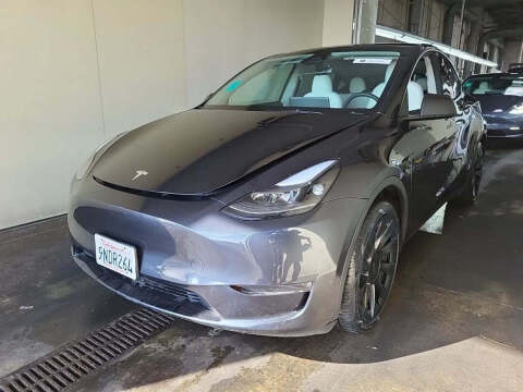 2024 Tesla Model Y Long Range
