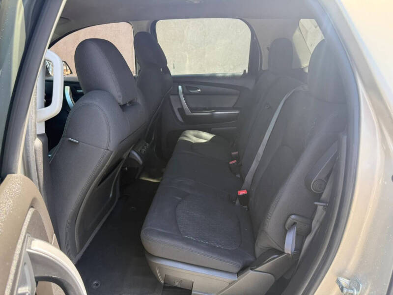 2012 GMC Acadia SL