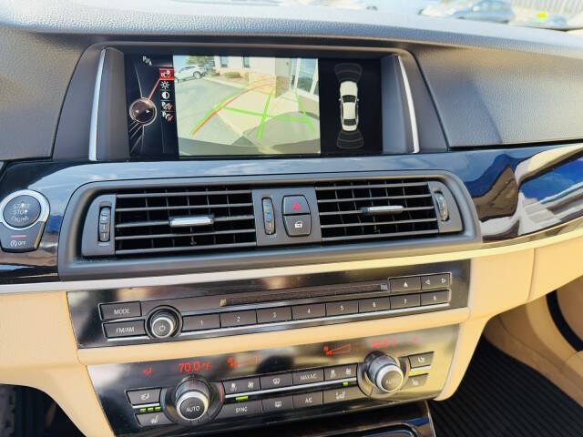 2015 BMW 5 Series 528i