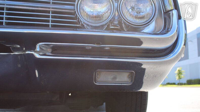 1962 Oldsmobile Starfire