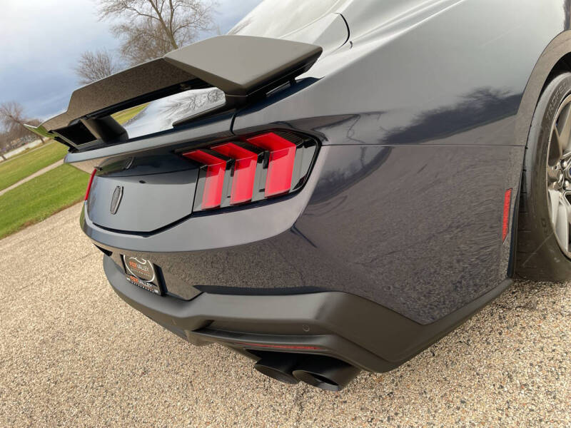 2024 Ford Mustang Dark Horse