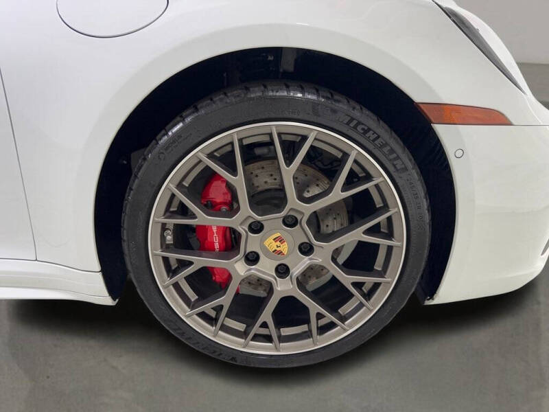 2023 Porsche 911 Carrera S