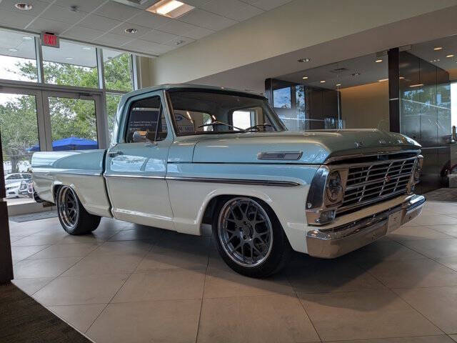1969 Ford F-100