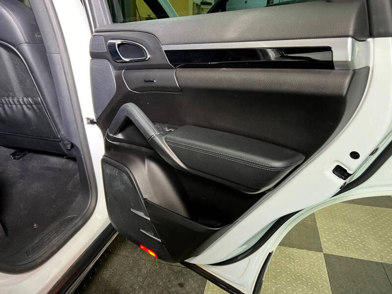 2014 Porsche Cayenne