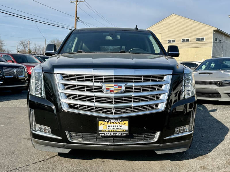 2018 Cadillac Escalade Standard