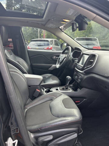 2018 Jeep Cherokee Trailhawk