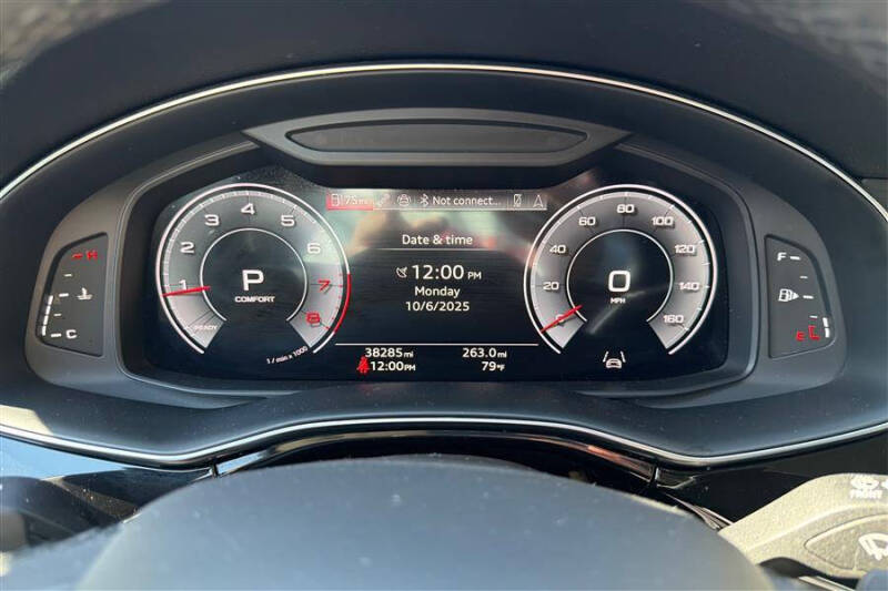 2024 Audi Q7 quattro Premium Plus 45 TFSI