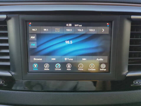 2021 Chrysler Voyager L