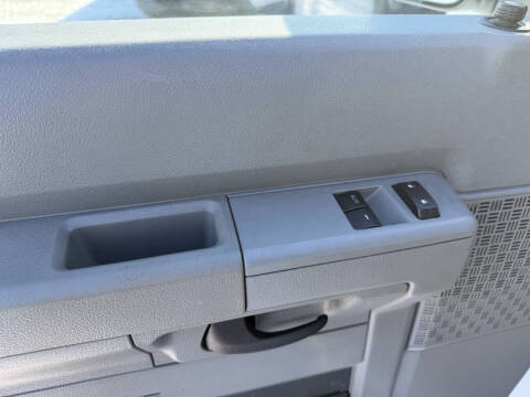 2014 Ford E-Series E-150