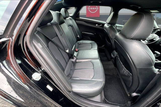 2022 Kia K5