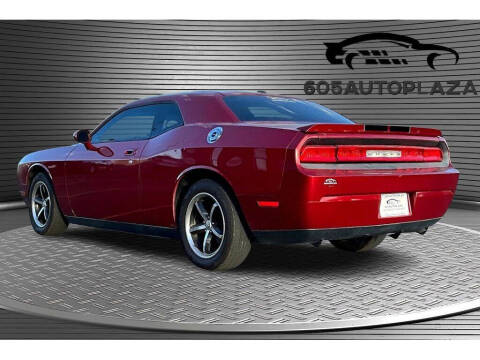2010 Dodge Challenger SE