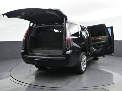 2020 Cadillac Escalade Luxury