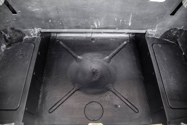 1971 Triumph FUEL INJECTED OVERDIVE TR6