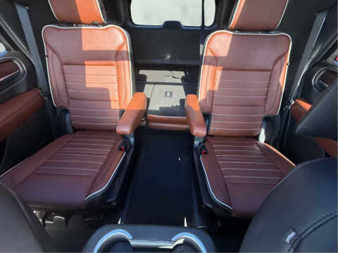 2024 GMC Yukon Denali Ultimate