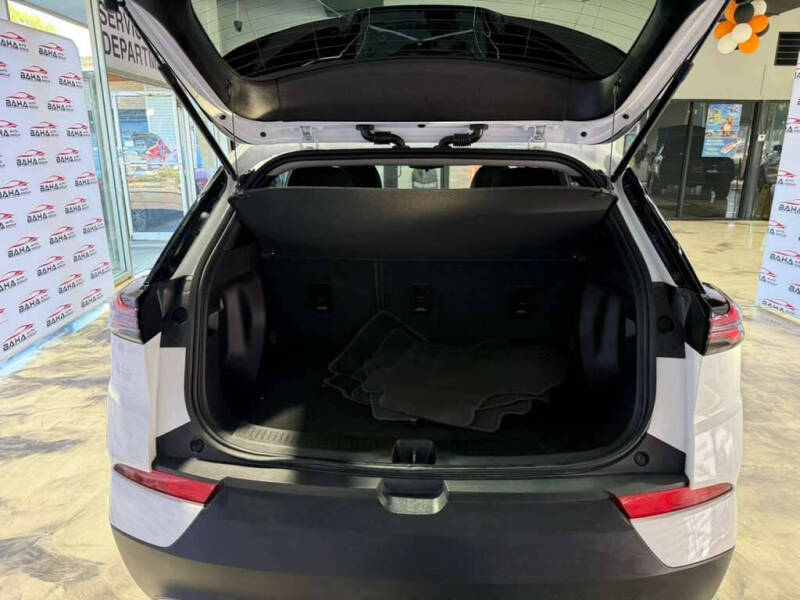 2023 Chevrolet Bolt EUV LT