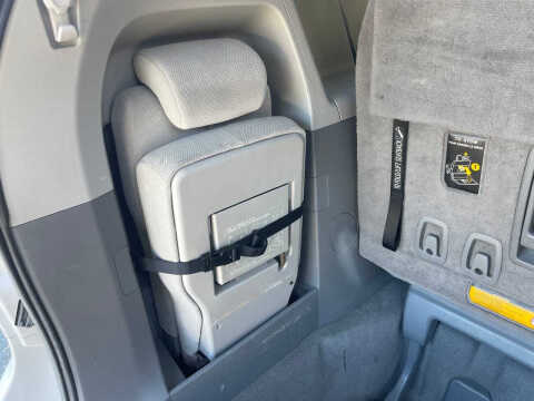 2011 Toyota Sienna