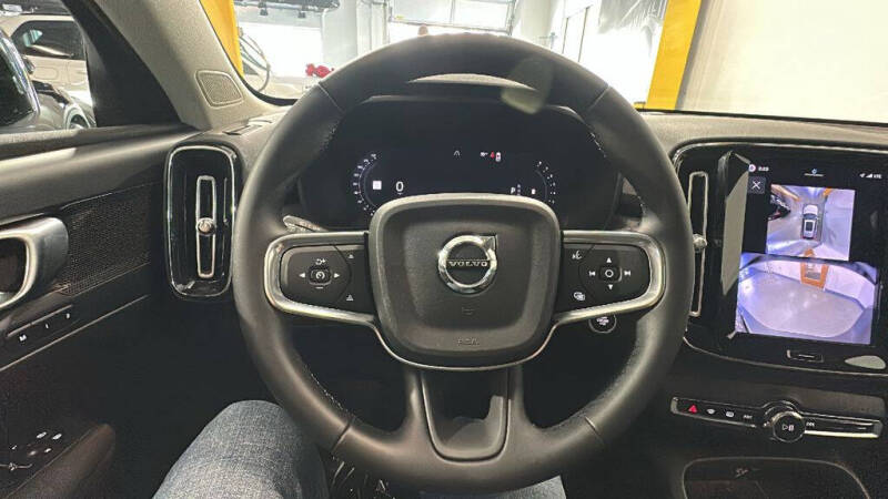 2026 Volvo XC40 B5 Plus