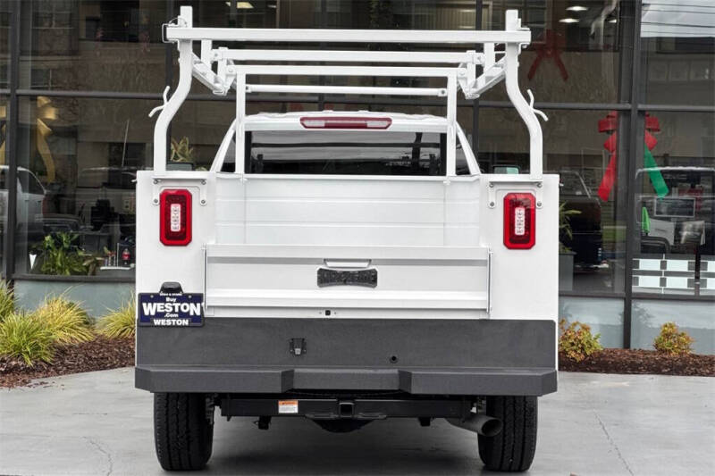 2025 GMC Sierra 2500HD Pro