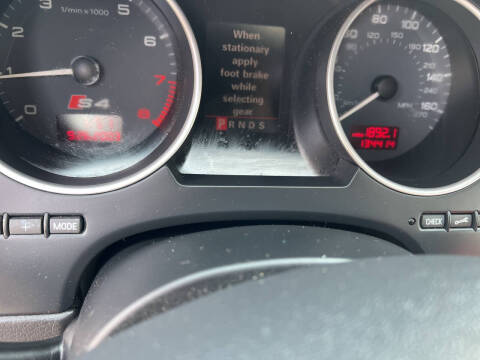 2005 Audi S4 quattro