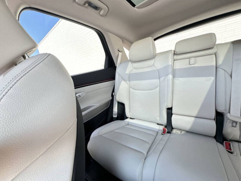 2026 Genesis GV70 2.5T Select