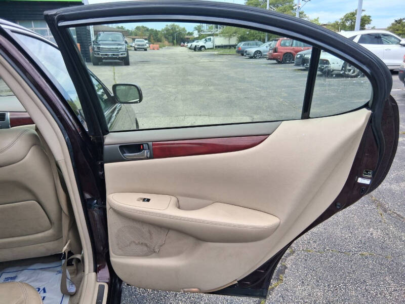 2004 Lexus ES 330