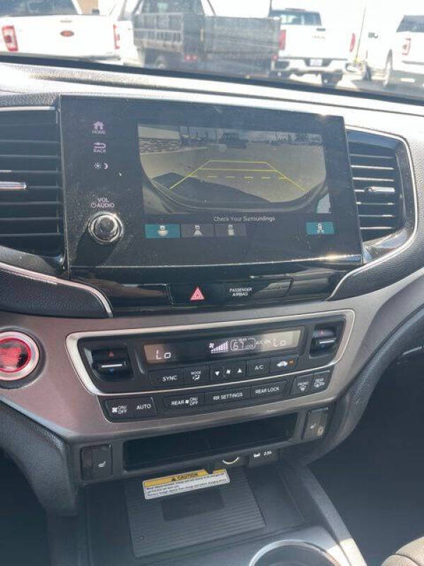 2022 Honda Pilot SE