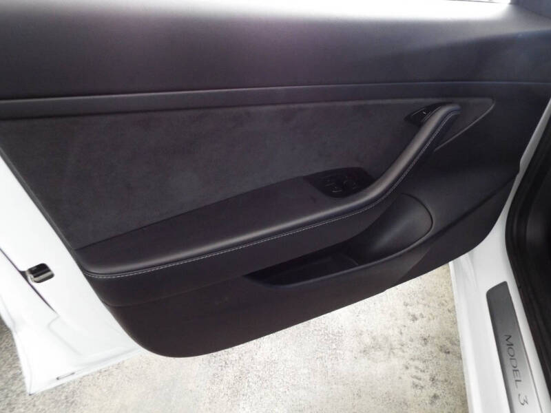 2020 Tesla Model 3 Standard Range Plus