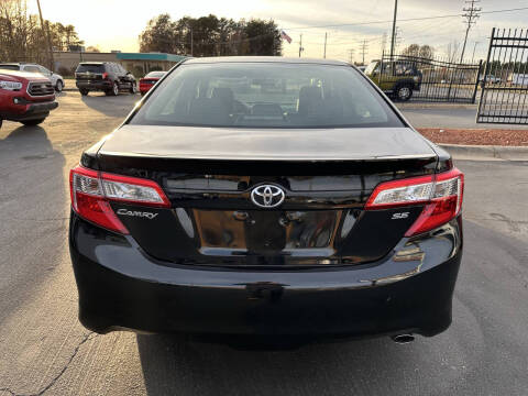 2014 Toyota Camry SE