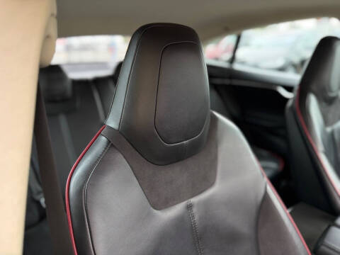 2013 Tesla Model S