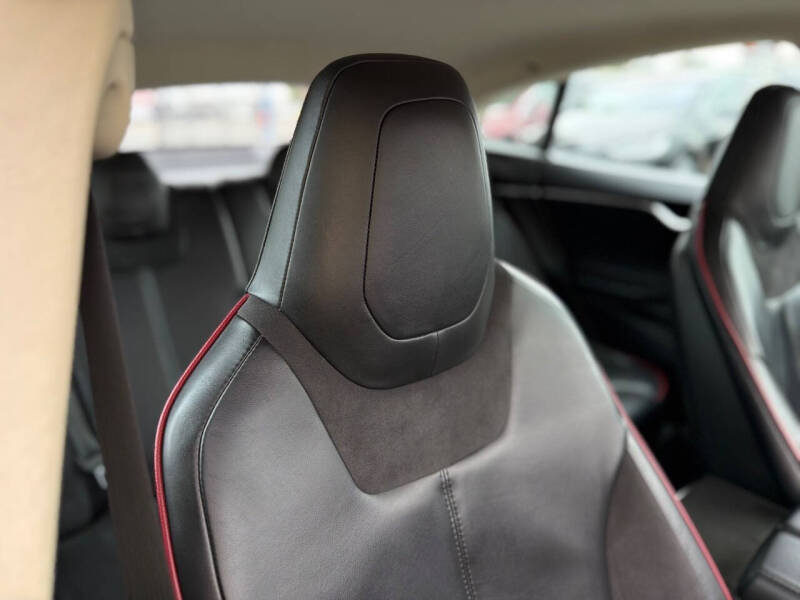 2013 Tesla Model S