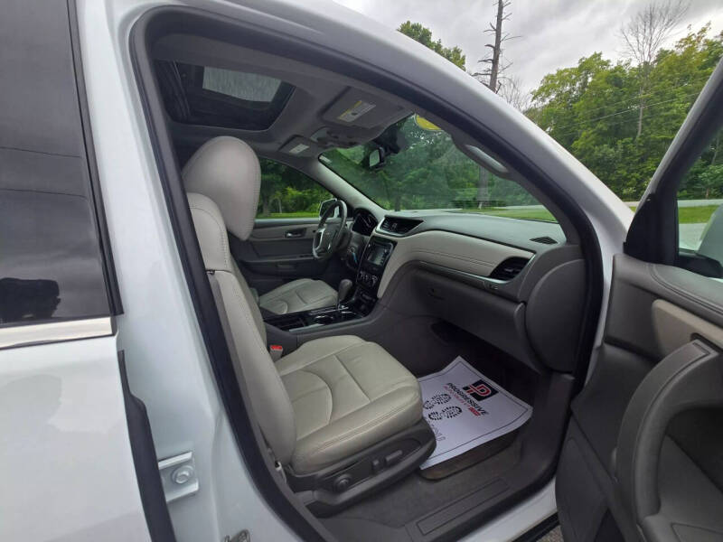 2017 Chevrolet Traverse LT