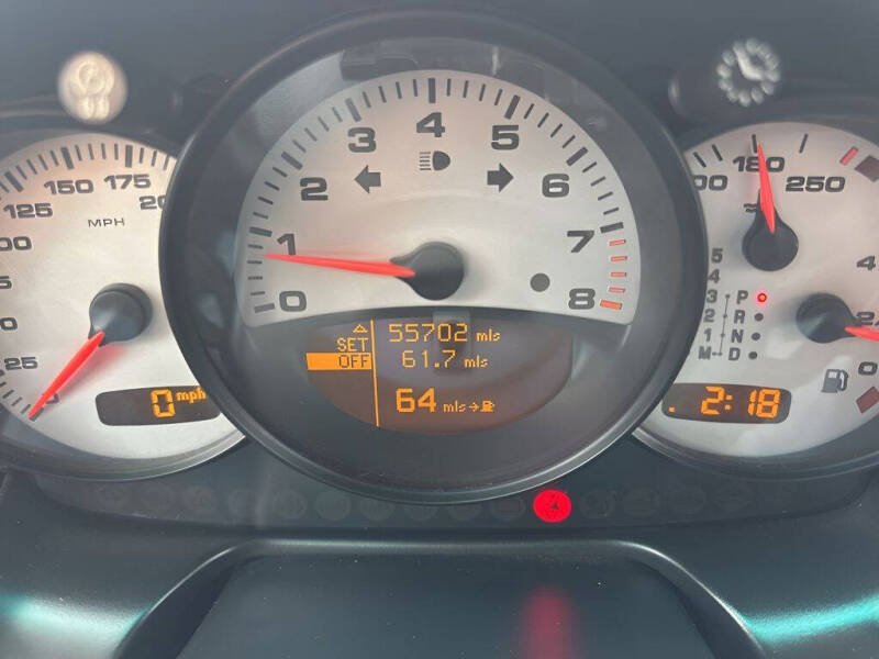 2004 Porsche 911 Carrera