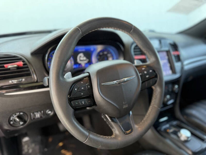 2023 Chrysler 300 S V6