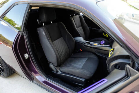 2021 Dodge Challenger SXT