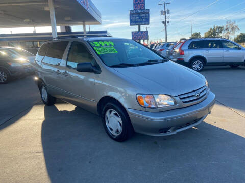 2002 Toyota Sienna for sale at CAR SOURCE OKC - CAR ONE in Oklahoma City OK