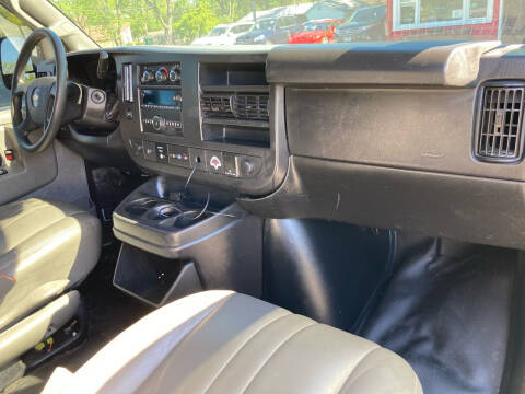 2019 Chevrolet Express 2500