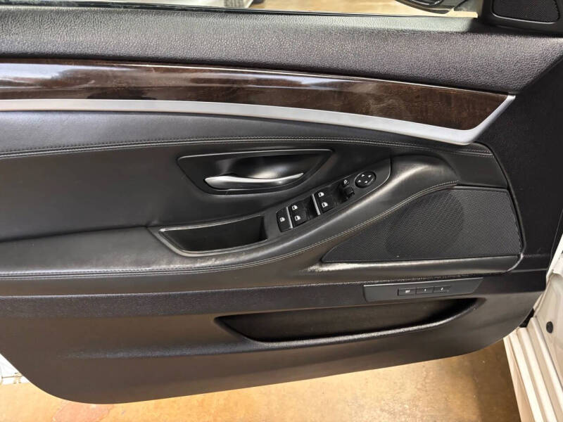 2016 BMW 5 Series 535i