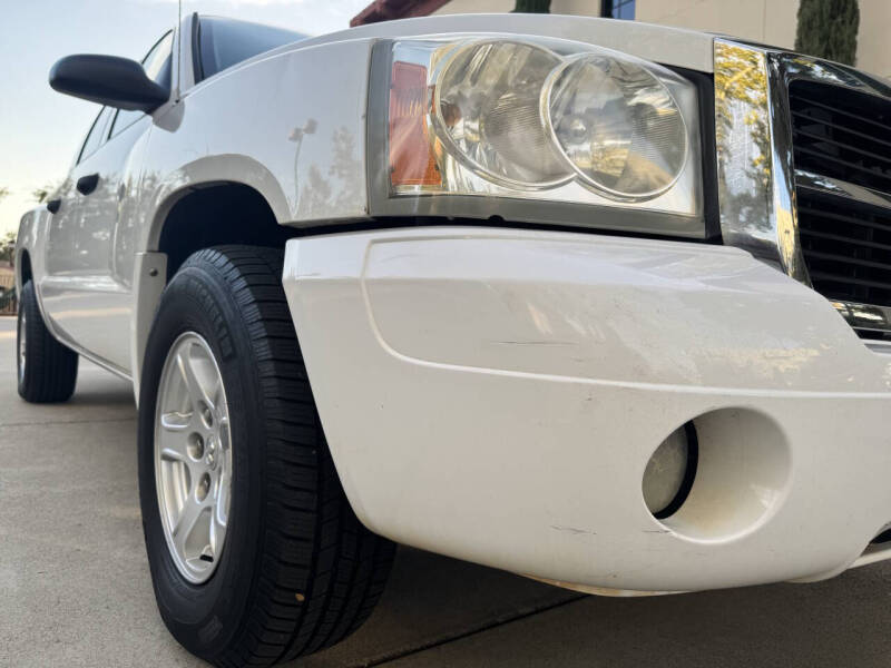 2007 Dodge Dakota SLT