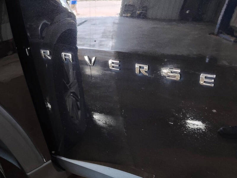 2022 Chevrolet Traverse LT Cloth