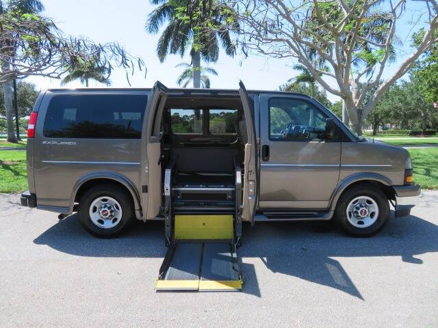 2021 GMC Savana LS 2500